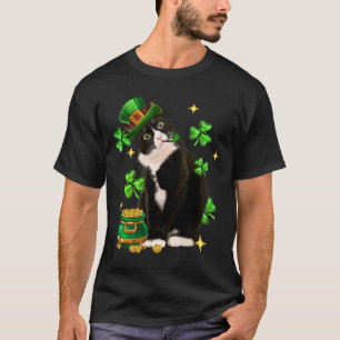 Camiseta Gato de Shamrock Irlandês de Tuxedo Cute de Dia de