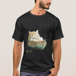 Camiseta Gato Dormindo Em Barco Ornamentado Relaxamento