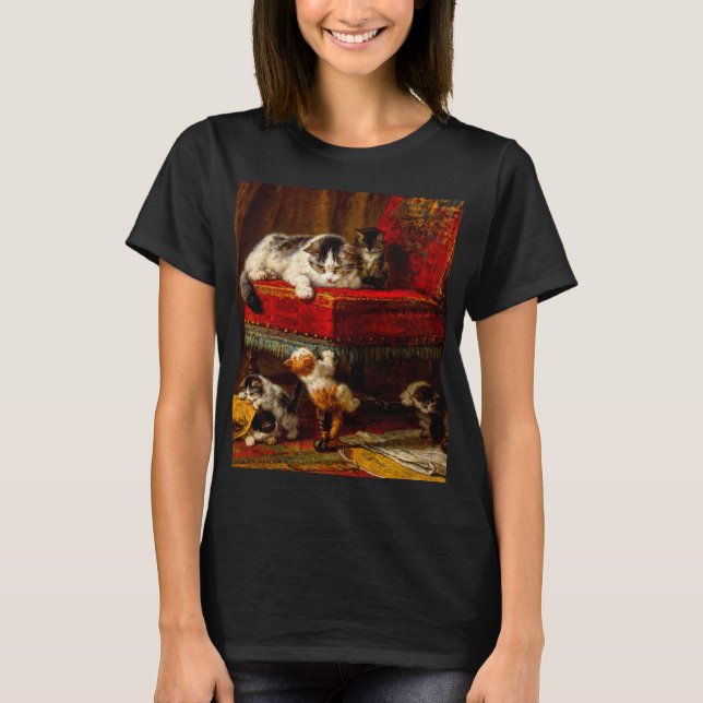 Camiseta Gato e Gatinhos Brincando com Cadeira (Frente)
