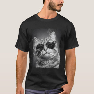 Camiseta Gato Engraçado Fumando Cigarro Foto Booth Meme