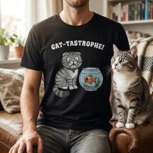 Camiseta Gato Engraçado Kit de Catástrofe Peixe Bola Punho