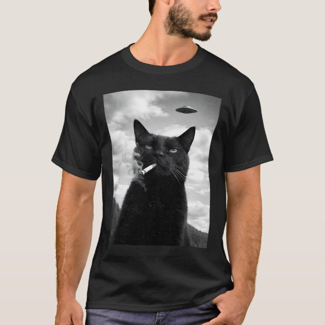 Camiseta Gato Fofo Ufo Meme Selfie Alien (Frente)
