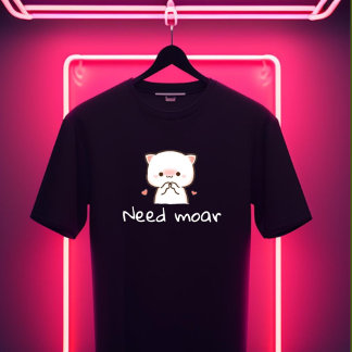 Camiseta Gato Mochi Fofo – 'Preciso de Mais'