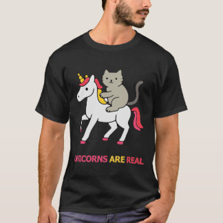 Camiseta Gato montando um unicórnio