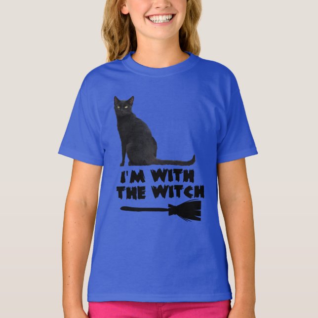 Camiseta Gato Negro Engraçado Com A Bruxa De Halloween (Frente)