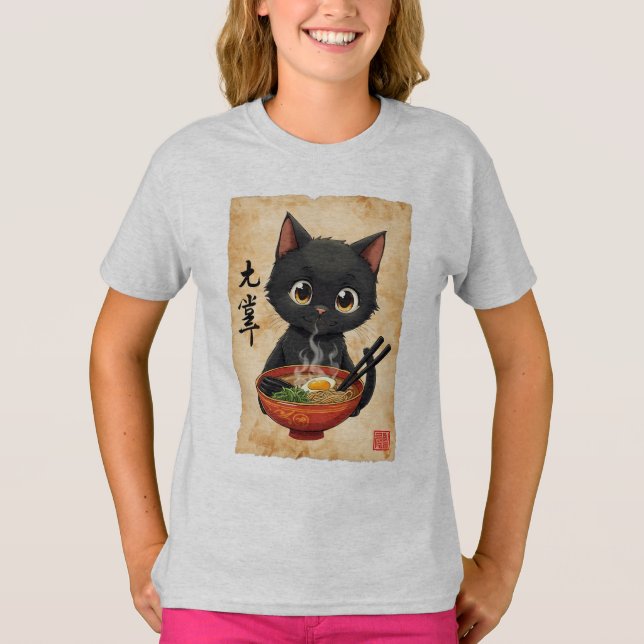 Camiseta Gato Negro Engraçado Comendo Ramen Cuide Kawaii Ja (Frente)