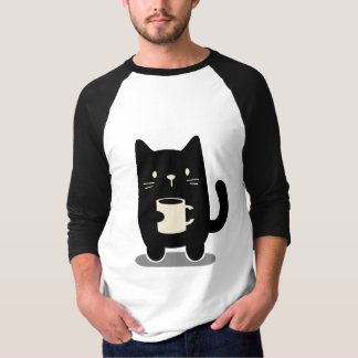 Camiseta Gato negro, segurando uma xícara de café