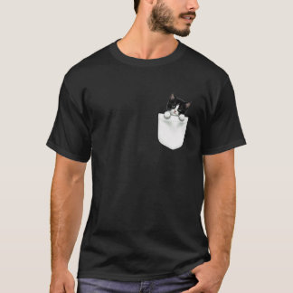 Camiseta Gato no Bolso Espiando Gatinho Fofo no Bolso