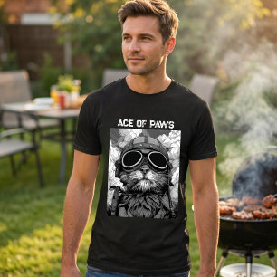Camiseta Gato Piloto Engraçado Fumando um Charuto Preto e B