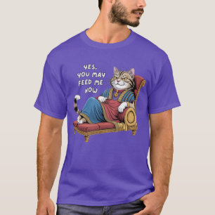 Camiseta Gato Presunçoso Reclinado Como um Imperador Romano