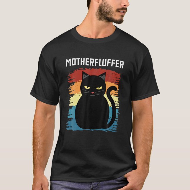 Camiseta Gato Preto Annozentado com Mau de Fluffer (Frente)