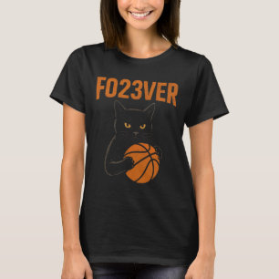 Camiseta Gato Preto Assustador Segurando Esqueleto Cena de