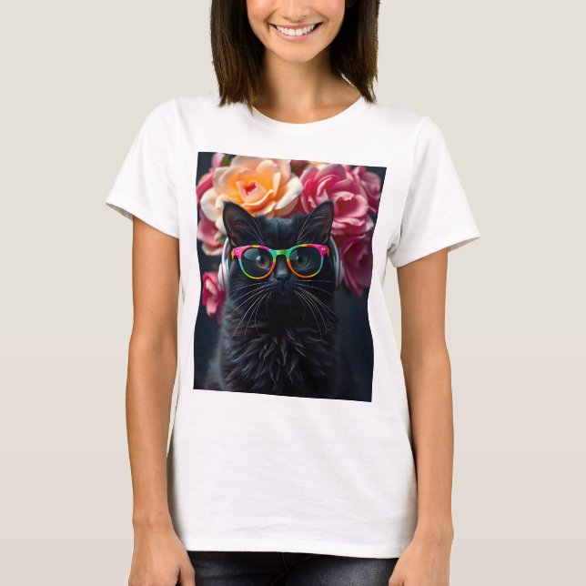 Camiseta Gato preto bonito com óculos e fones de ouvido (Frente)