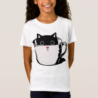 Gato preto com nariz vermelho escondido em um copo