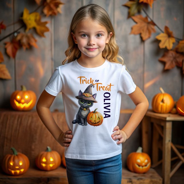 Camiseta Gato preto de Halloween ou truque de lanterna ou t (Halloween cute black cat jack o lantern trick or treat personalized name T-Shirt gifts for kids)