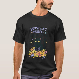 Camiseta Gato Preto Sarcástico Sobrevivendo Puramente por R