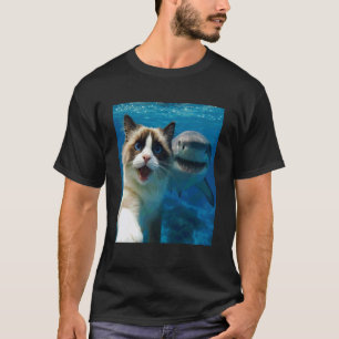 Camiseta Gato Ragdoll Engraçado Selfie com Amantes de Tubar