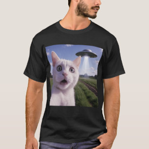 Camiseta Gato Selfie Com Disco Voador Alien