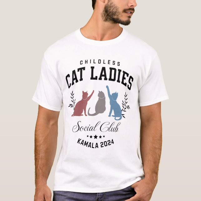 Camiseta Gato Sem Fios Meninas Social Club Kamala 2024 (Frente)