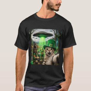 Camiseta Gato Sortudo Engraçado Leprechaun OVNI Selfie St P