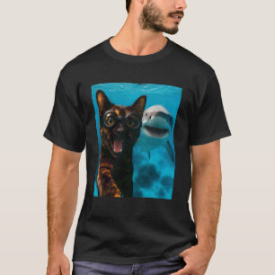 Camiseta Gato Tortoiseshell Engraçado Selfie com Tubarão Oc
