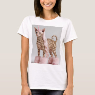 Camiseta Gato Unicórnio Leopardo Glam em Saltos de Pele Ros