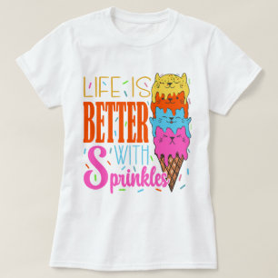 Camiseta Gatos Cortes A Vida É Melhor Com Pentes De Gato De