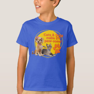 Camiseta Gatos e Cachorros Fazem Vida Paw-some!