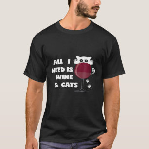 Camiseta Gatos e Vinho Tudo o que Preciso Marcas de Pata