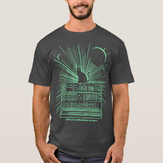 Camiseta Gatos Em Sintetizadores No Espaço