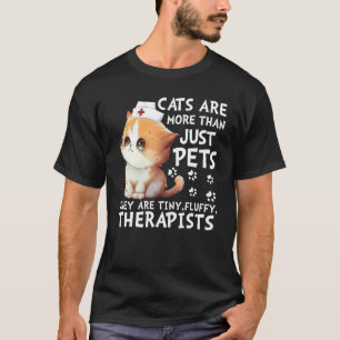 Camiseta Gatos são mais do que apenas animais de estimação,
