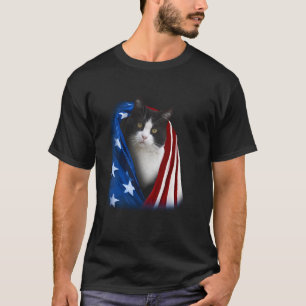 Camiseta Gatos Tuxedo de Kitten de 4 de Julho com Bandeira