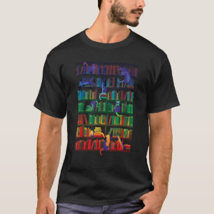 Camiseta Gatos Violetas Fofos Desarrumando A Biblioteca