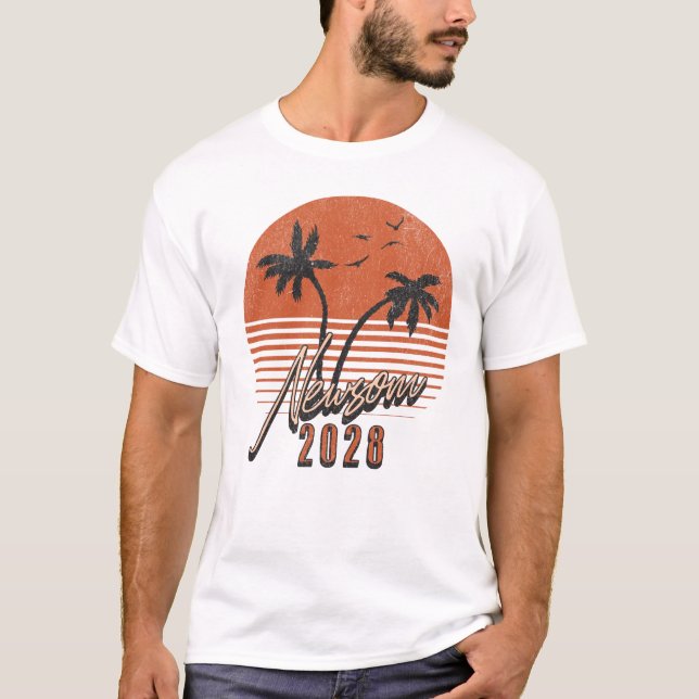 Camiseta Gavin Newsom 2028 Para Presidente Palm Tree Sunset (Frente)