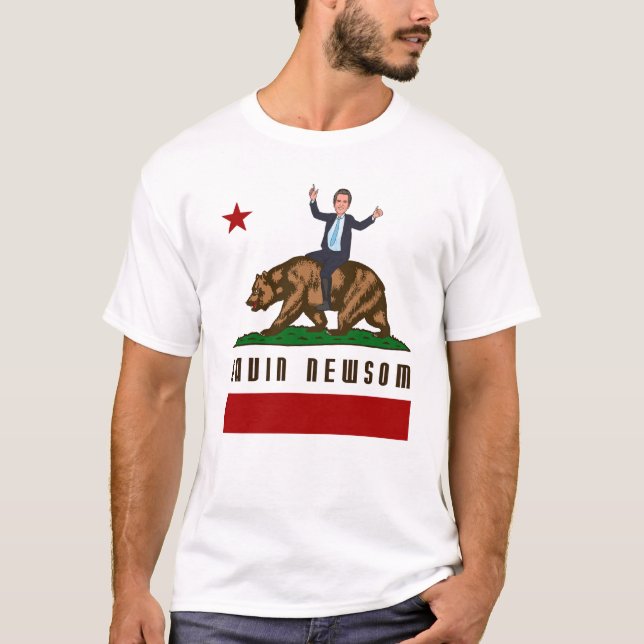 CAMISETA GAVIN NEWSOM CA FLAG (Frente)