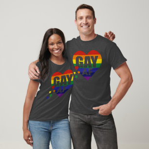 Camiseta GAY AF Coração Arco-Íris