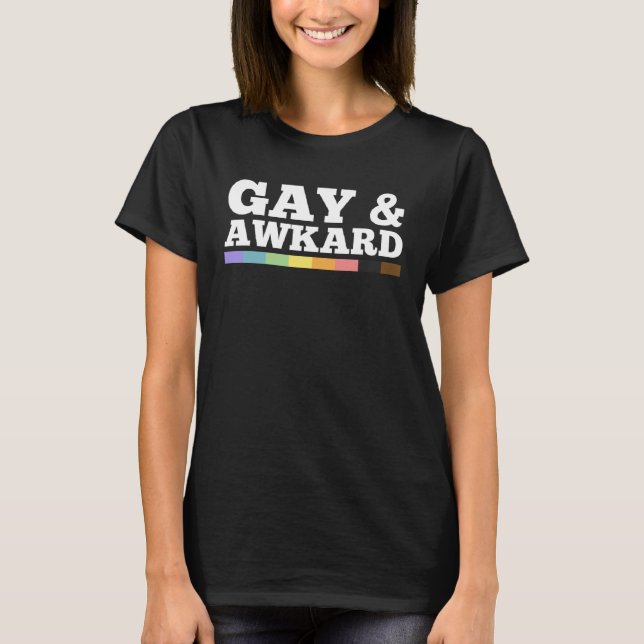 Camiseta Gay And Awkward Queer LGBTQ Pride Flag Minimalist  (Frente)