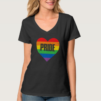 Camiseta Gay Pride Heart Rainbow Flag LGBT LGBTQ Lesbian Bi