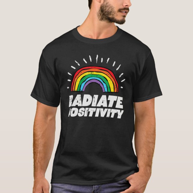 Camiseta Gay Pride Rainbow Radiate Positivity Lgbtq Men Wom (Frente)