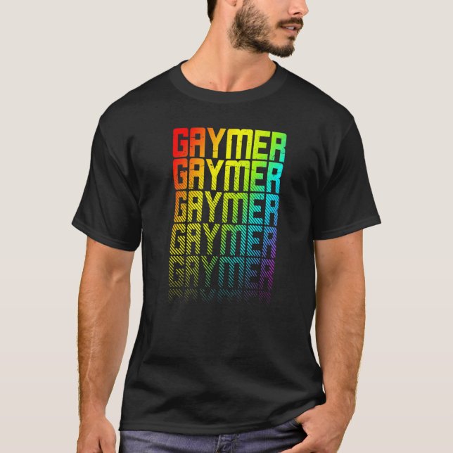 Camiseta Gaymer Lgbtq+ Orgulho gay do Arco-Íris Texto Fade  (Frente)