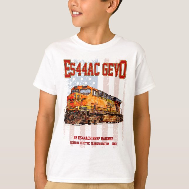 Camiseta GE ES44AC GEVO Locomotive e bandeira americana (Frente)