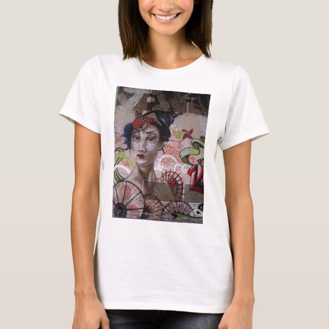 Camiseta Geisha Urban Grafite Street Art (Frente)