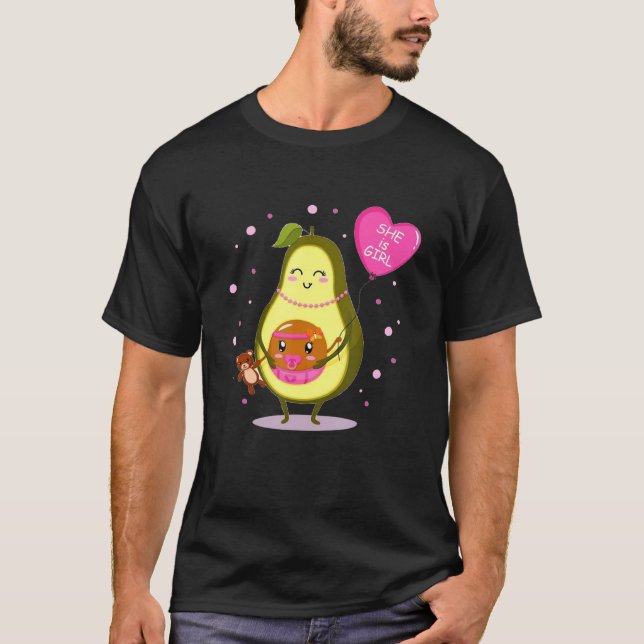 Camiseta Gender Reveal Avocado Mom Avocado Mamacado She Is  (Frente)