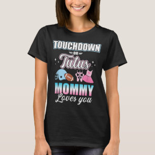 Camiseta Gender reveal touchdowns or tutus mommy matching b