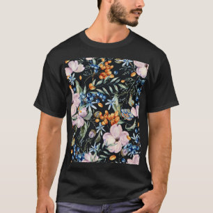 Camiseta Gentle Watercolor: Berries Florais Cor-de-Rosa