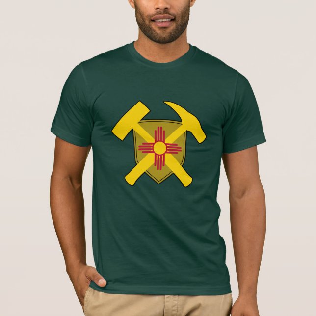 Camiseta Geólogo do Novo México - Rock Hammer e Shield (Frente)