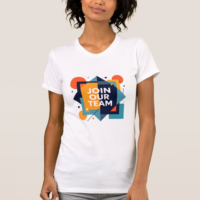 Camiseta Geometric Recruitment Graphic – Bold White Text "J (Frente)