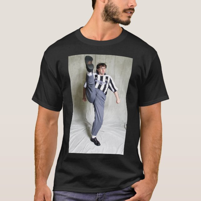 Camiseta Geordie Dancer T-Shirt Essencial (Frente)