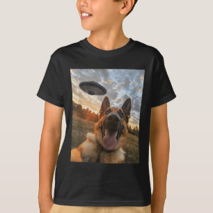 Camiseta German shepherd Cão Selfie Com Aliens Ufos Engraça
