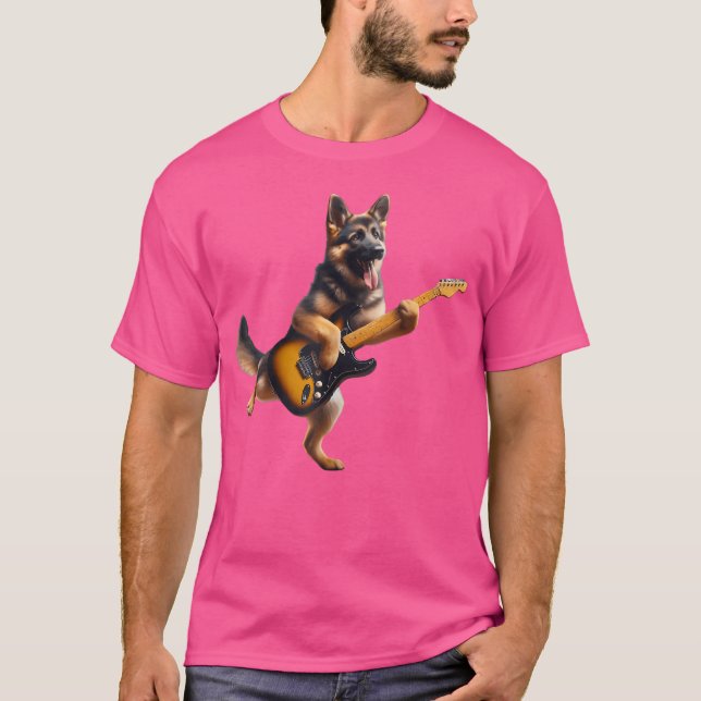 Camiseta German shepherd Com Cachorro De Violão Jogando A A (Frente)
